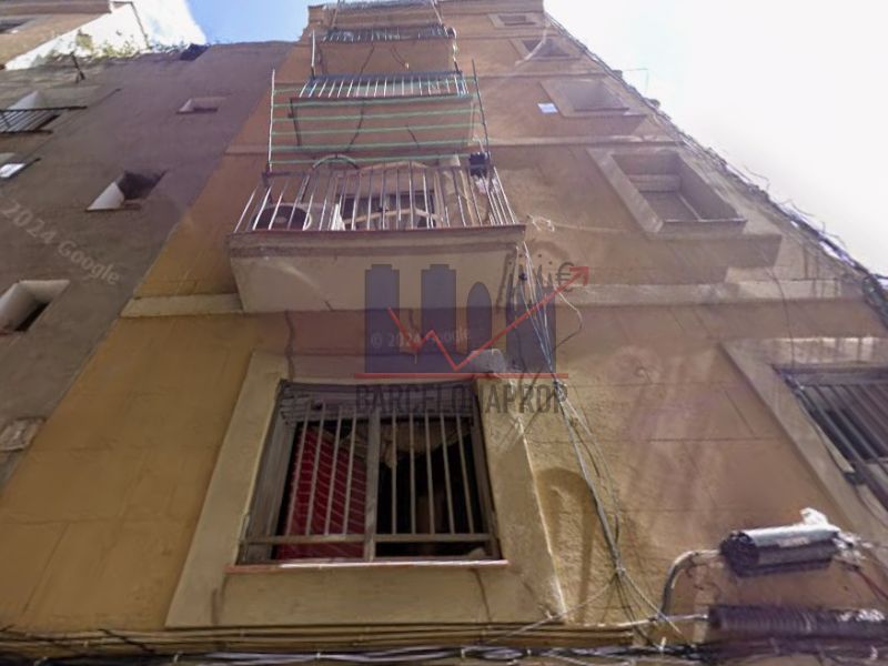 Oportunidad departamento reformado en Ciutat Vella