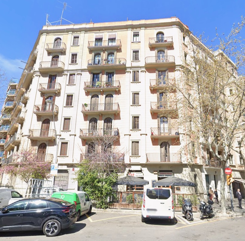 Loft reformado de con patio en la Esquerra de l’Eixample
