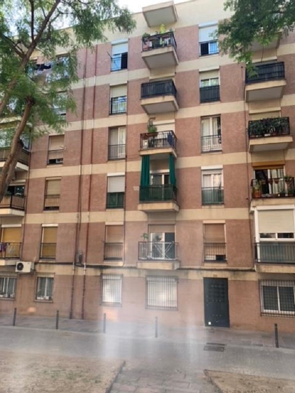 Original flat of 56 m2 in Nou Barris, Porta