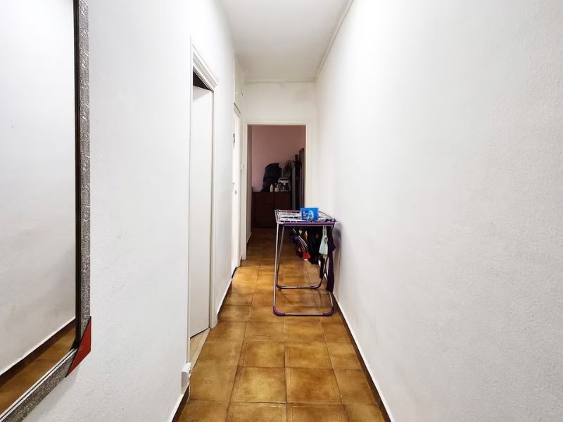 Original flat of 83 m2 in Sant Andreu, Navas