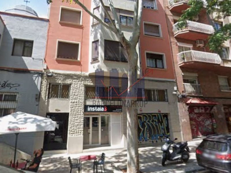 Departamento en buen estado en Camp de l'Arpa del Clot, Barcelona