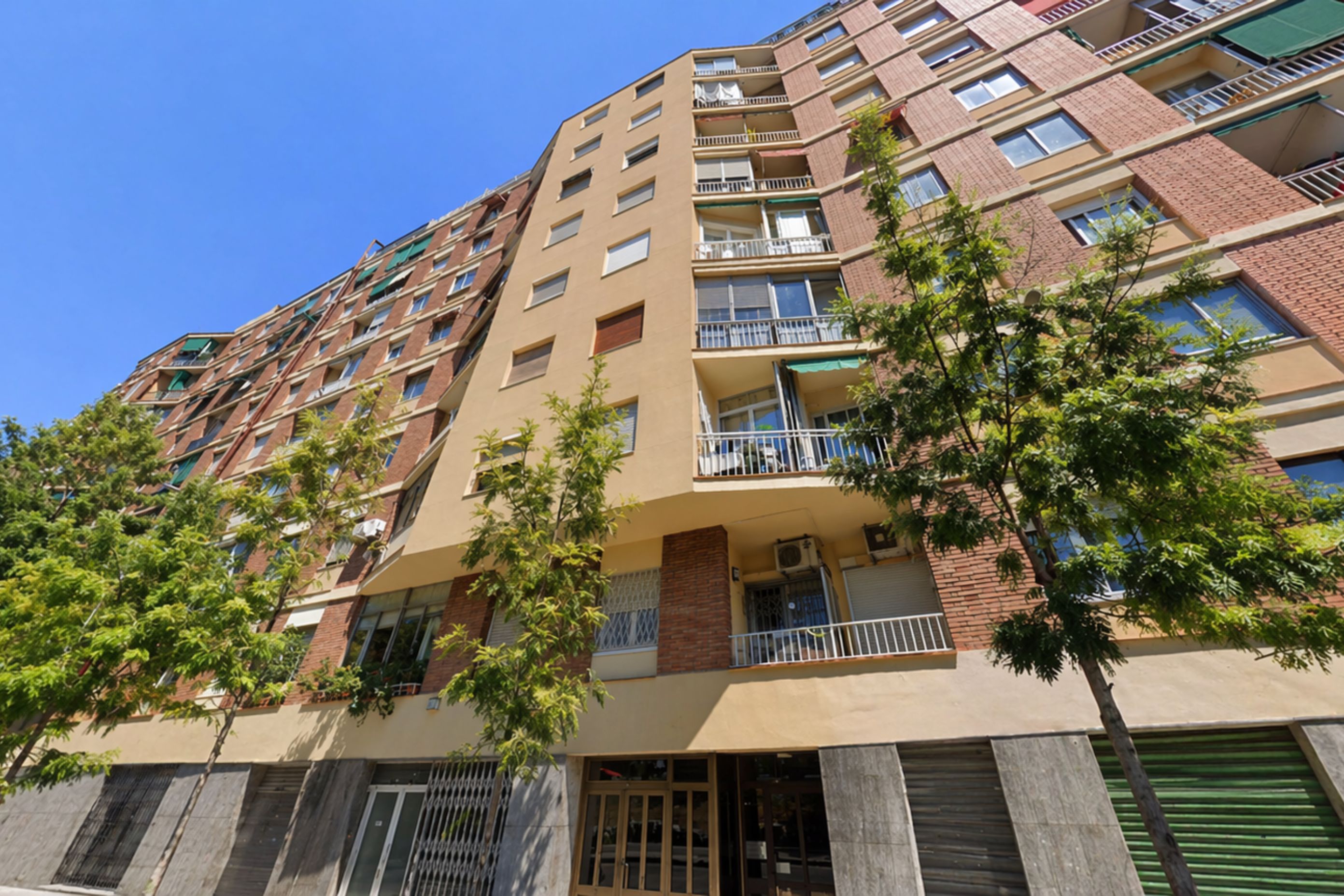 Bonito departamento con balcón en el barrio de Sant Andreu